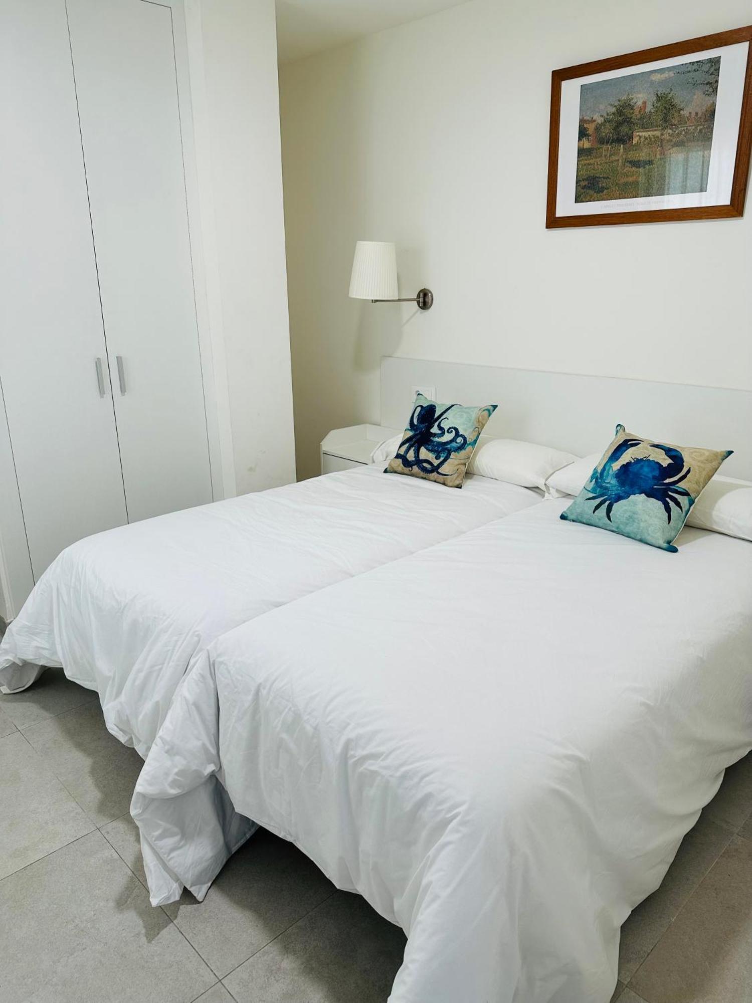 Apartamentos Turisticos Victoria Almuñécar Kültér fotó